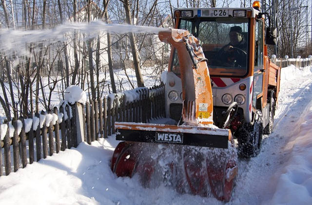 Verbrauchen können den Winterdienst absetzen. Teile der Kosten werden von Fiskus zurückerstattet.