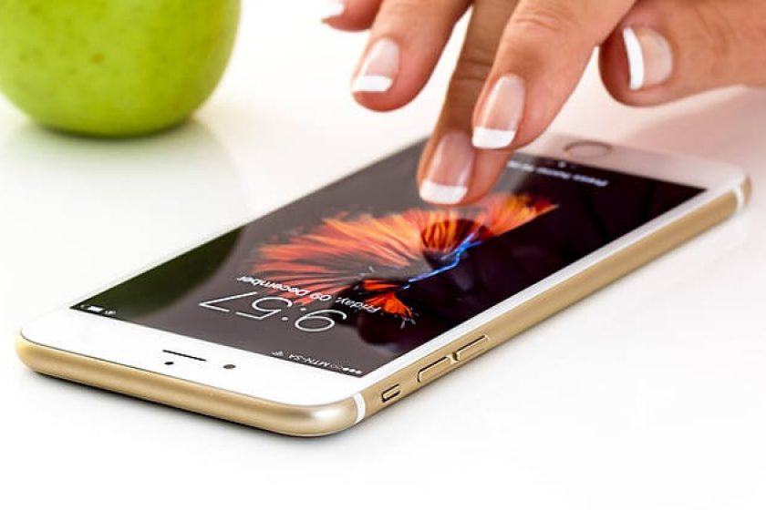 Ob ein neues Handy angeschafft wird oder das alte Handy nicht mehr funktioniert – von Zeit zu Zeit müssen Verbraucher ihr Handy verkaufen.